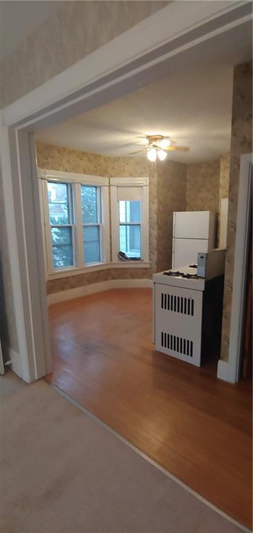 564 S Main St, Woonsocket, RI 02895 photo 11