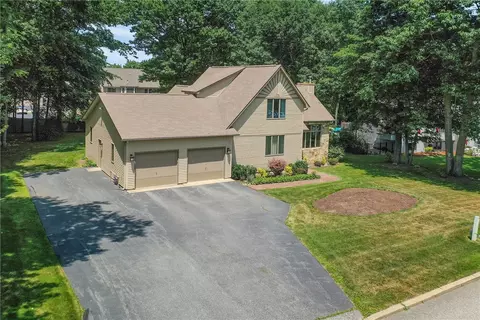 55 Basil Xing, Cranston, RI 02921 photo 1