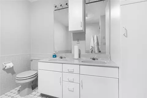 55 Basil Xing, Cranston, RI 02921 photo 23