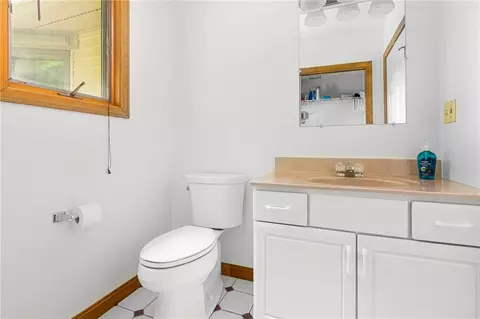 55 Basil Xing, Cranston, RI 02921 photo 28