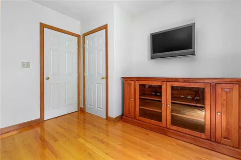 55 Basil Xing, Cranston, RI 02921 photo 27