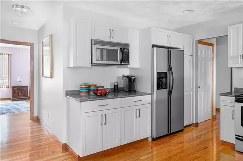 55 Basil Xing, Cranston, RI 02921 photo 11
