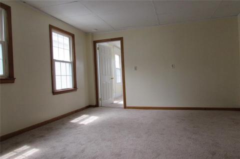216 Park Ave, Woonsocket, RI 02895 photo 22