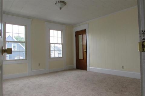 216 Park Ave, Woonsocket, RI 02895 photo 25