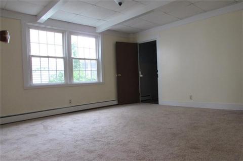 216 Park Ave, Woonsocket, RI 02895 photo 5
