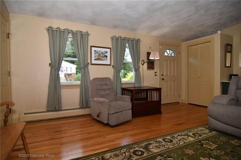 58 Doolittle St, Coventry, RI 02816 photo 5