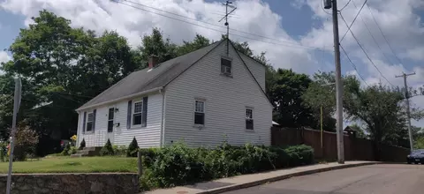 39 Arnold Rd, Coventry, RI 02816 photo 2
