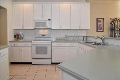 5 Sequoia Cir, Bristol, RI 02809 photo 11