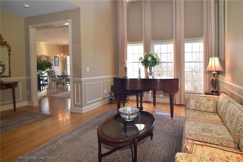 5 Sequoia Cir, Bristol, RI 02809 photo 5