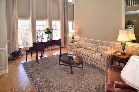 5 Sequoia Cir, Bristol, RI 02809 photo 7