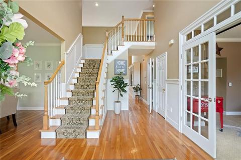 43 Shadow Brook Dr, Warwick, RI 02886 photo 6