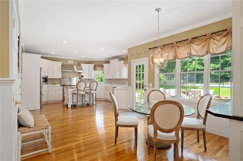 43 Shadow Brook Dr, Warwick, RI 02886 photo 13