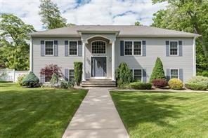 41 Oak Hill Dr, Exeter, RI 02822 photo 1