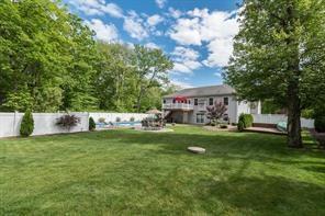 41 Oak Hill Dr, Exeter, RI 02822 photo 8