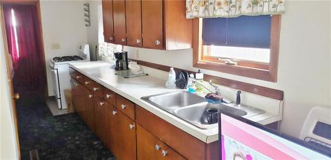 141 John St, Warwick, RI 02889 photo 5