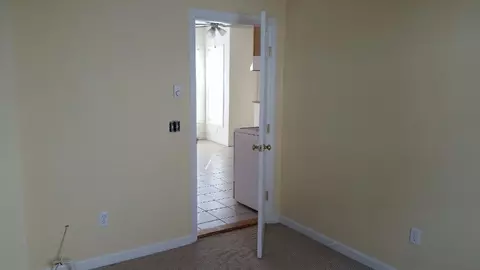 211 Park Ave, Woonsocket, RI 02895 photo 8