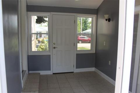 47 Crocus St, Warwick, RI 02886 photo 14