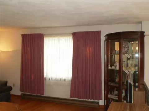 14 Crescendo Dr, Warwick, RI 02889 photo 3