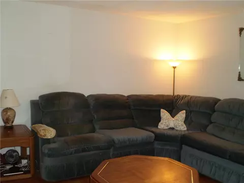 14 Crescendo Dr, Warwick, RI 02889 photo 5