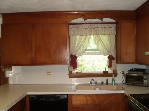 14 Crescendo Dr, Warwick, RI 02889 photo 11