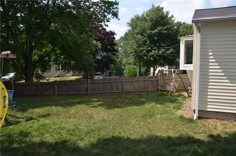 17 Jade Rd, Coventry, RI 02816 photo 43