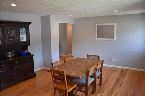 17 Jade Rd, Coventry, RI 02816 photo 9