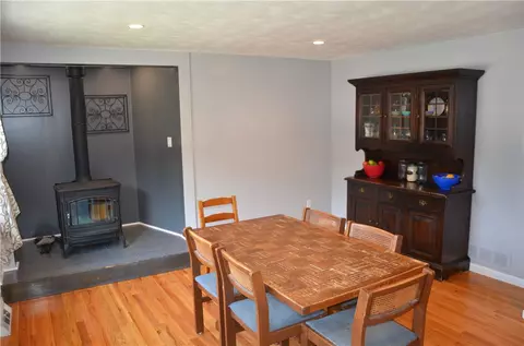 17 Jade Rd, Coventry, RI 02816 photo 10