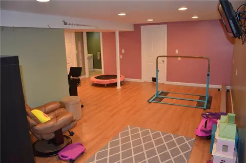 17 Jade Rd, Coventry, RI 02816 photo 28