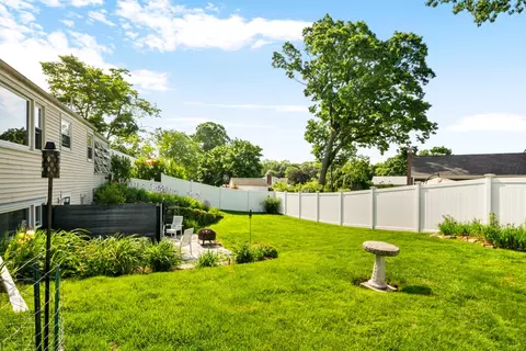 30 Irondale St, Warwick, RI 02886 photo 28