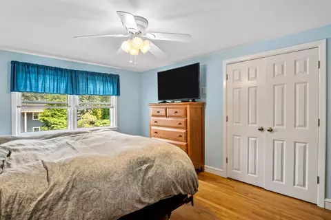 30 Irondale St, Warwick, RI 02886 photo 16