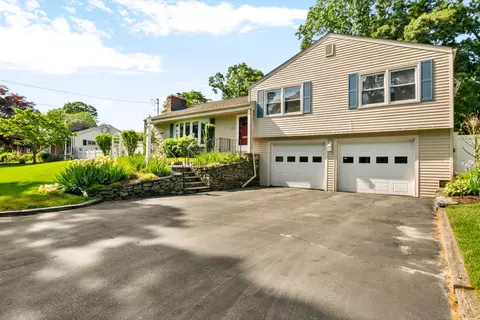 30 Irondale St, Warwick, RI 02886 photo 32