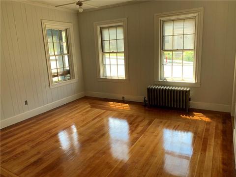 112 Main St, Pascoag, RI 02859 photo 15