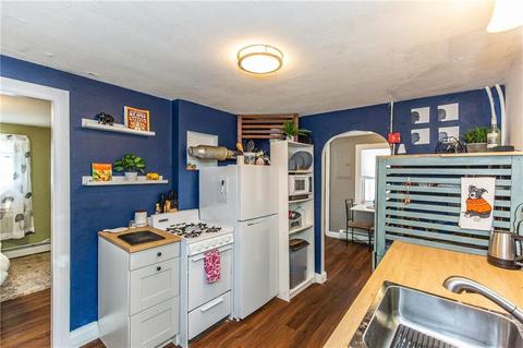 221 Killingly St, Providence, RI 02909 photo 3