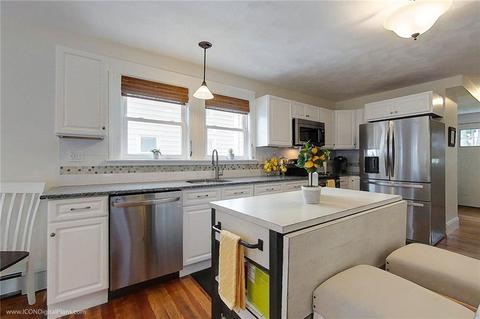 82 Sixth Ave, Woonsocket, RI 02895 photo 13