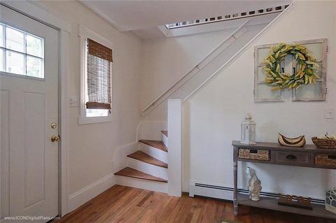 82 Sixth Ave, Woonsocket, RI 02895 photo 27