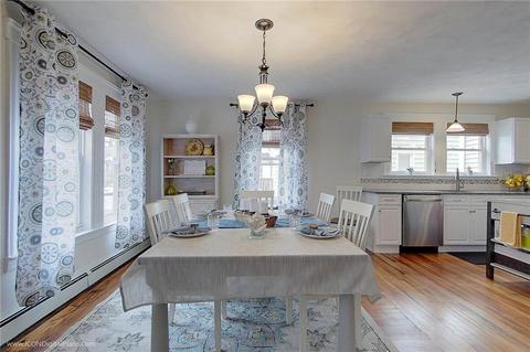 82 Sixth Ave, Woonsocket, RI 02895 photo 10
