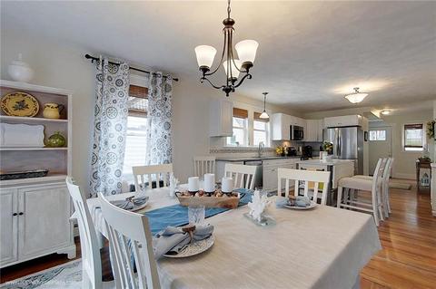 82 Sixth Ave, Woonsocket, RI 02895 photo 11