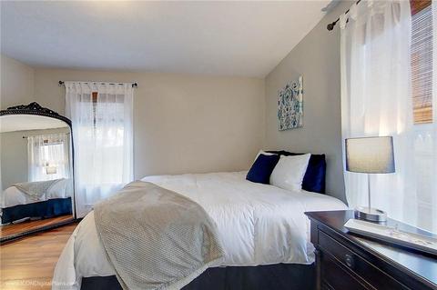 82 Sixth Ave, Woonsocket, RI 02895 photo 20