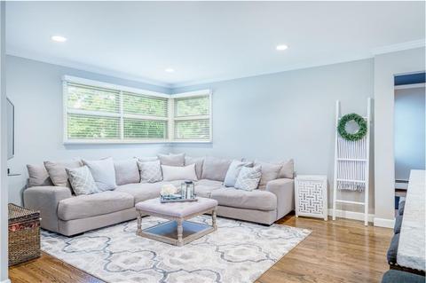306 Spring Green Rd, Warwick, RI 02888 photo 7