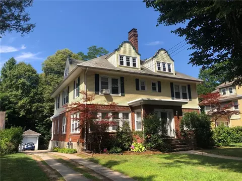 528 Harris Ave, Woonsocket, RI 02895 photo 1