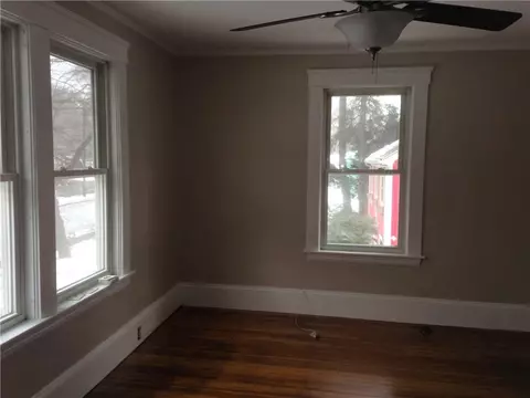 528 Harris Ave, Woonsocket, RI 02895 photo 6