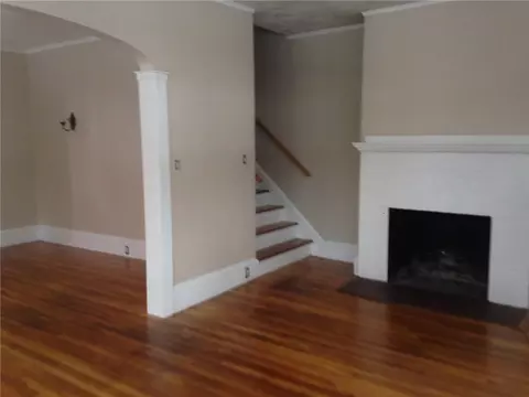 528 Harris Ave, Woonsocket, RI 02895 photo 4