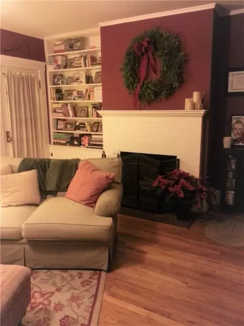 528 Harris Ave, Woonsocket, RI 02895 photo 8