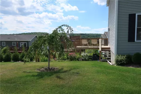 61 Fieldside Dr, Woonsocket, RI 02895 photo 31