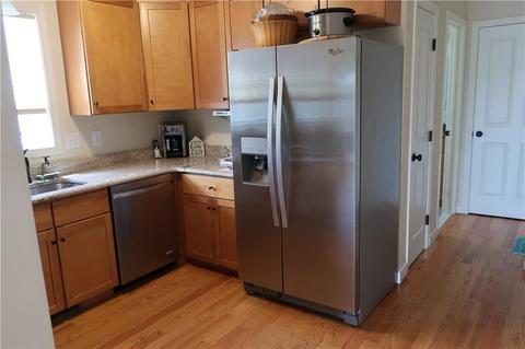 61 Fieldside Dr, Woonsocket, RI 02895 photo 8