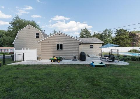 1 Hemlock Dr, Exeter, RI 02822 photo 6