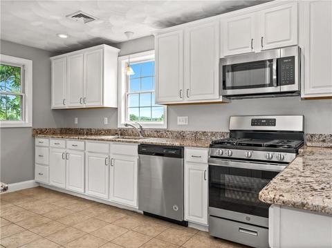 306 Rhode Island Ave, Woonsocket, RI 02895 photo 4