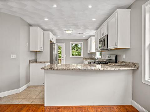 306 Rhode Island Ave, Woonsocket, RI 02895 photo 8