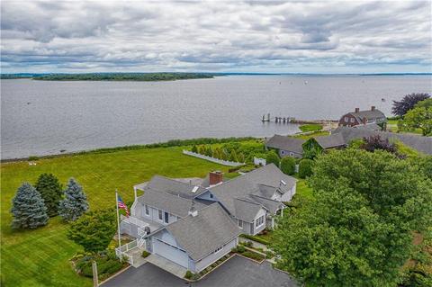 1268 Warwick Neck Ave, Warwick, RI 02889 photo 2