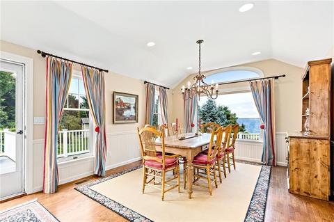 1268 Warwick Neck Ave, Warwick, RI 02889 photo 23